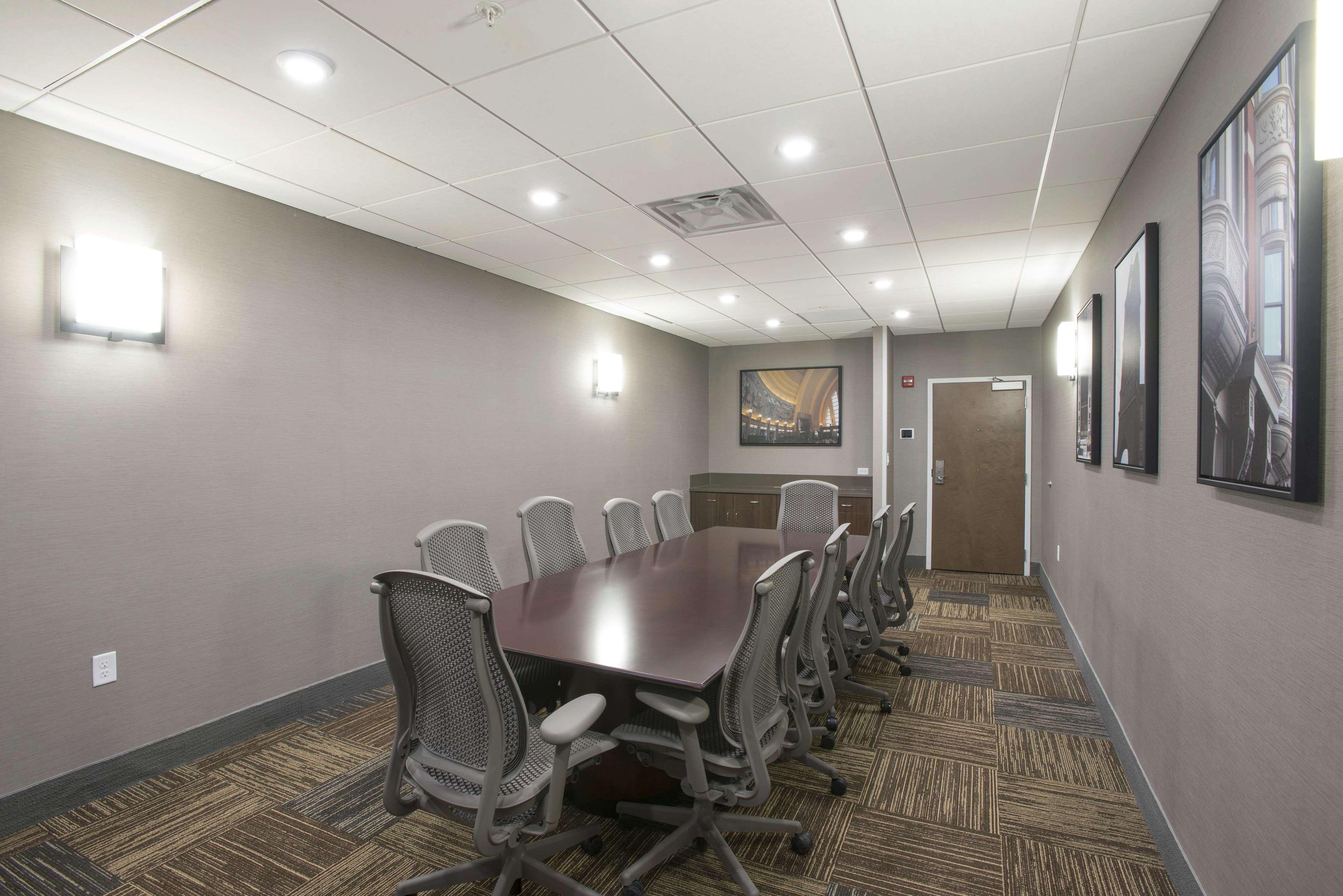 Hampton Inn & Suites - Cincinnati/Kenwood, Oh Silverton Bagian luar foto