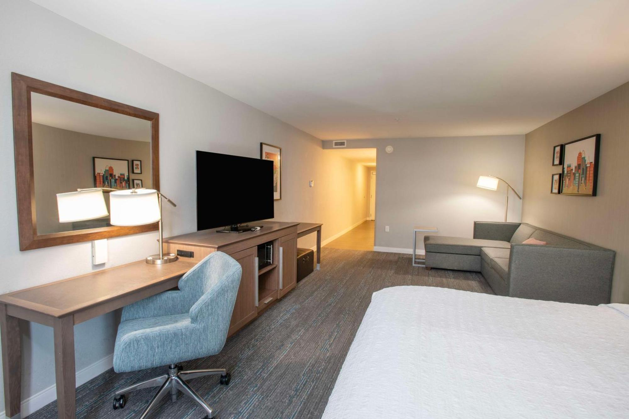 Hampton Inn & Suites - Cincinnati/Kenwood, Oh Silverton Bagian luar foto