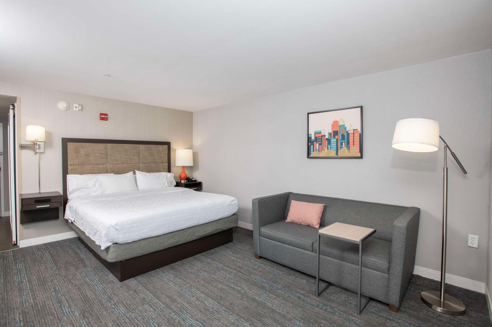 Hampton Inn & Suites - Cincinnati/Kenwood, Oh Silverton Bagian luar foto